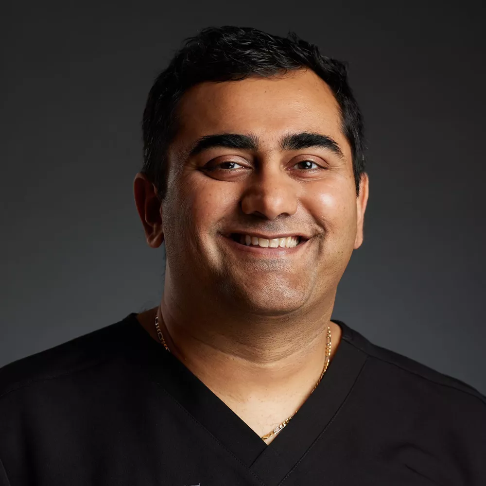 Dr. Amit Kamat